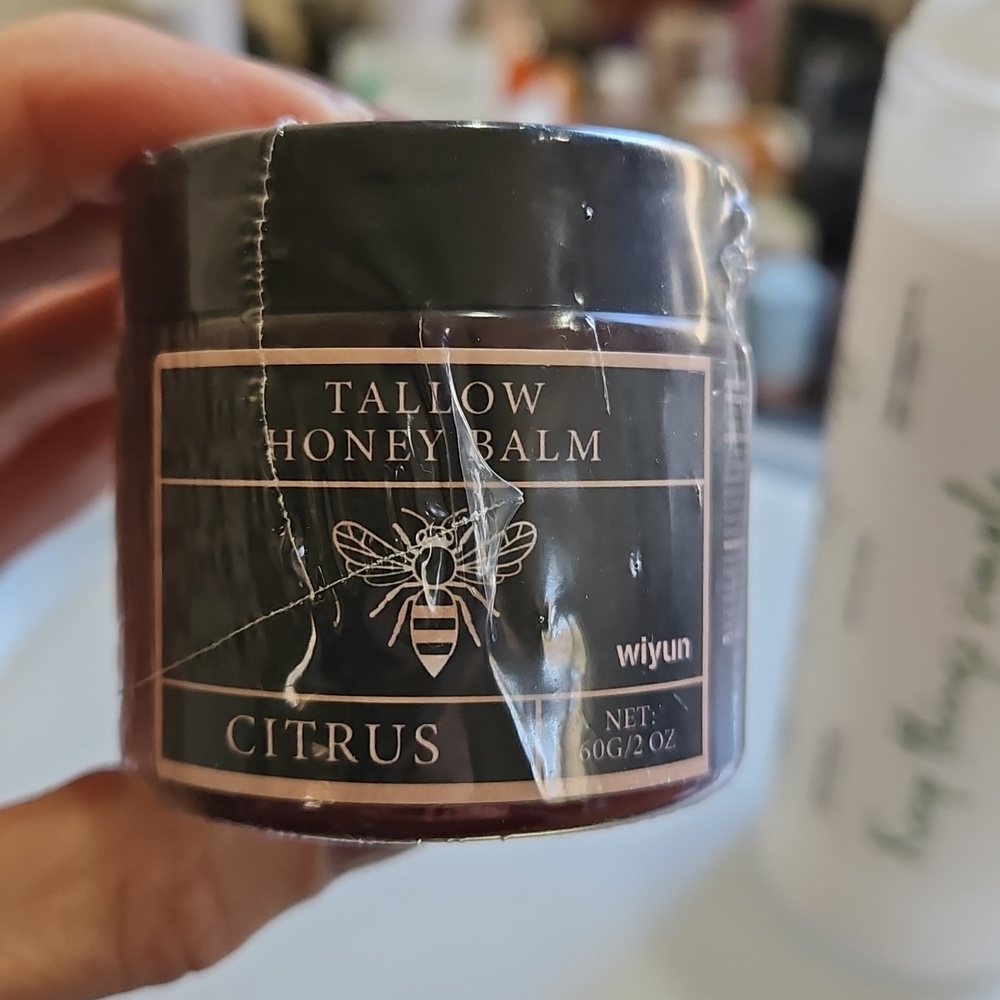 Anua Heartleaf 70 Daily Lotion & Tallow Honey Balm - Picture 8 of 12